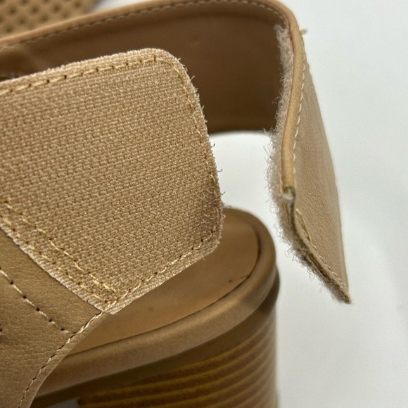 J. Adams Women Maddie Booties Peep Toe Low Block Heel Hook & Loop Strap Size 6.5 - Picture 9 of 10